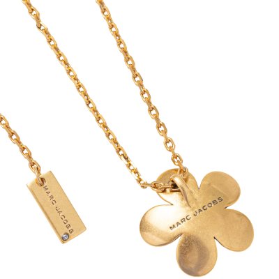 THE MINI DAISY PENDANT NECKLACE